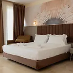Semesteranläggning (resort) Fllad & Durres 5*