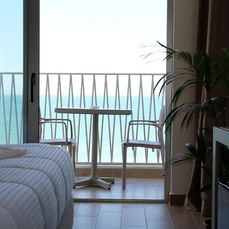 度假村 Fllad & Durres 5*