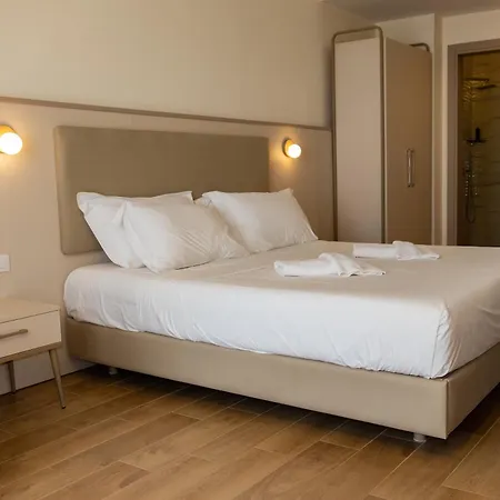 度假村 Fllad & Durres 5*