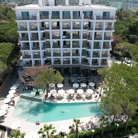 Fllad & Durres 度假村 格勒姆