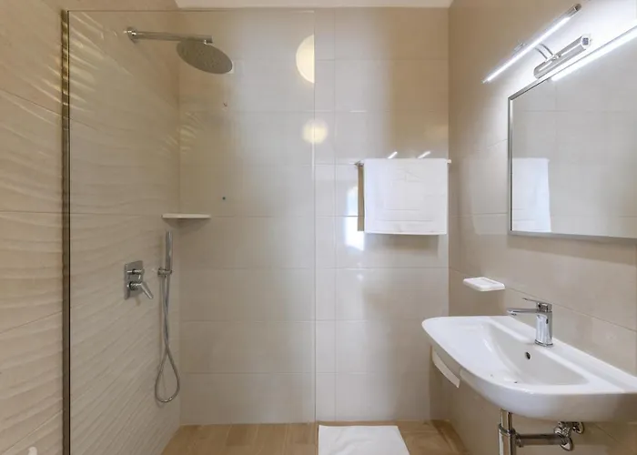 Fllad & Durres 度假村