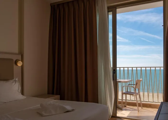 度假村 Fllad & Durres 5*