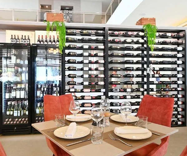 Fllad & Durres Ośrodek wypoczynkowy Golem (Tirana)